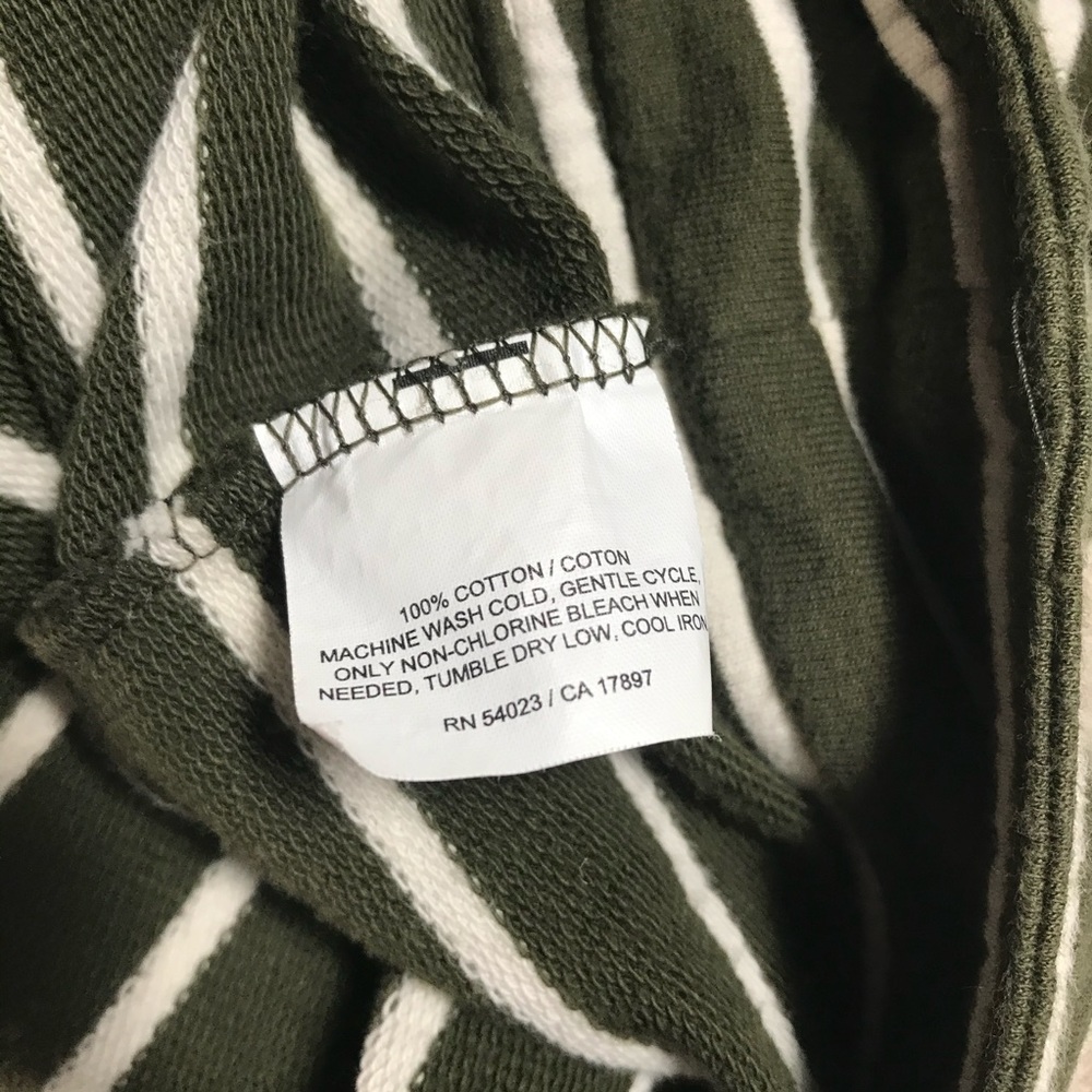 Old Navy  Cotton Babydoll Striped Top Size Medium - Picture 6 of 6